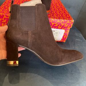 Authentic NWT tory burch Ankle boots size 7